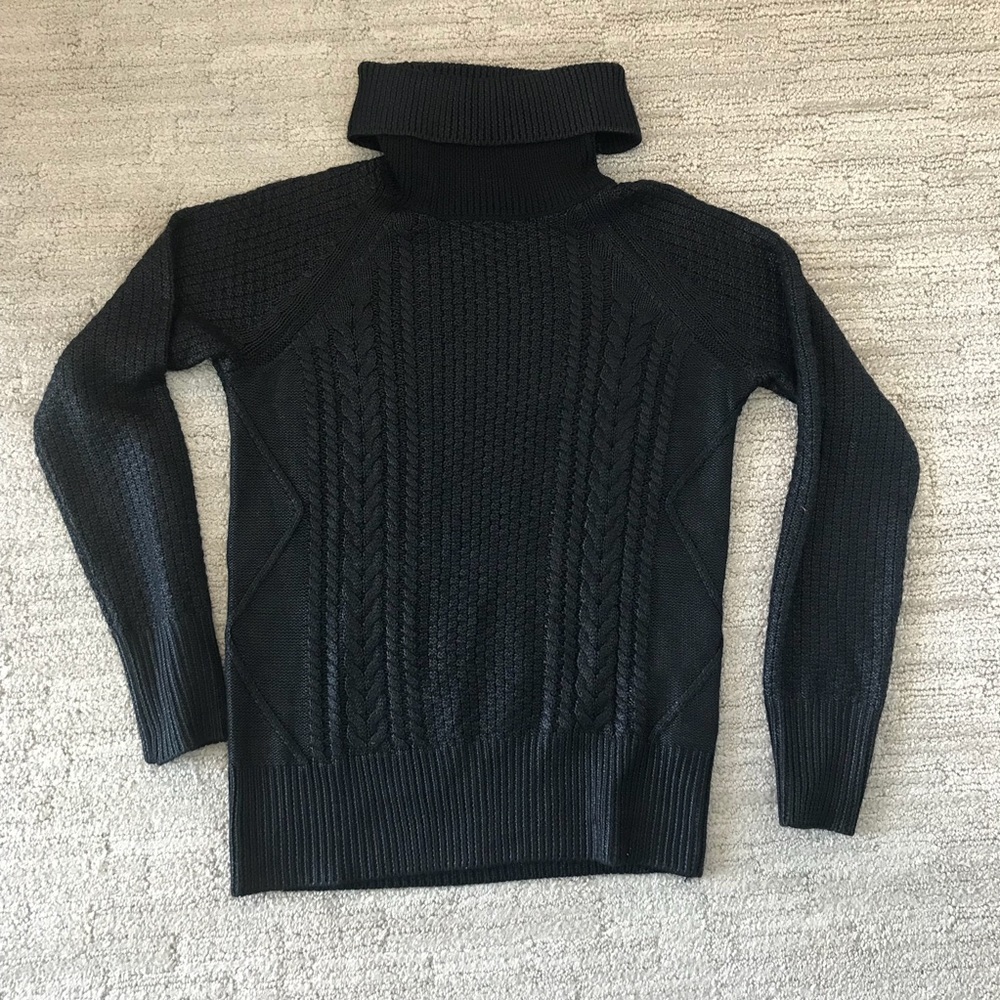 T Tahari Black turtleneck sweater small. Has sheen